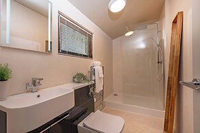 The Hideaway Lower Shockerwick Lodge