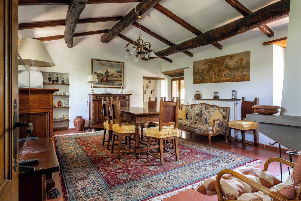 Casa La Cedrina Pool Lornano