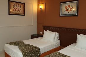 Boudl Grand Pyramids