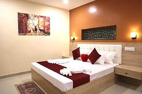 Regal Guest House by ROH
