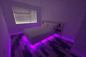 Stunning Truro 1-bed - Sleeps 2 & Parking