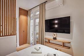 Stunning AC Duplex Apartment - Champs Elysees