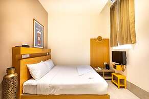 The Quarters Business Hotel