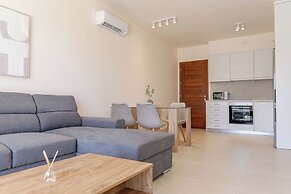Phaedrus Living: Seaside Thalassa Cretan 103