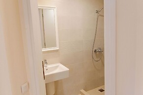 Phaedrus Living: Seaside Thalassa Cretan 103
