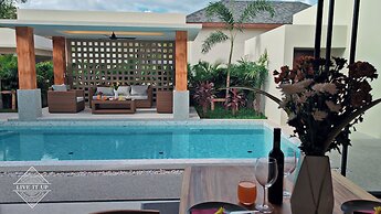 Santi Tara Villas