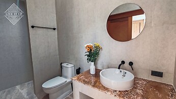 Santi Tara Villas