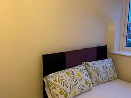 Komegloba Mega room