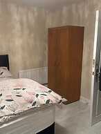Komegloba Mega room