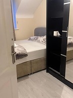 Komegloba Mega room