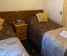 OYO Baytree Lodge