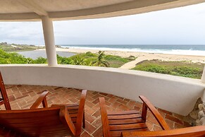 Turtle Seaview