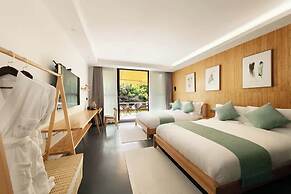 Tengchong Hot Spring Family Resort