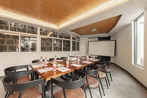 Tengchong Hot Spring Family Resort
