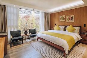 Tengchong Hot Spring Family Resort