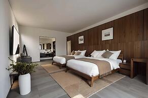 Tengchong Hot Spring Family Resort