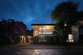 Tengchong Hot Spring Family Resort