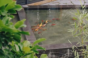 Tengchong Hot Spring Family Resort