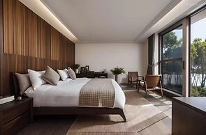 Tengchong Hot Spring Family Resort