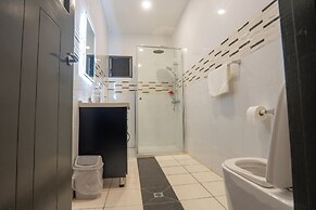 Airport Ace Villas