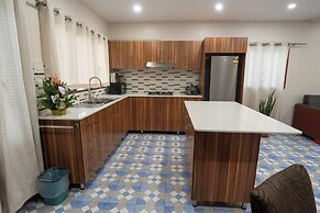 Airport Ace Villas