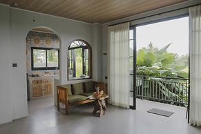 SUNSET VILLAS AND BUNGALOWS