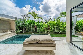 AYO Villa