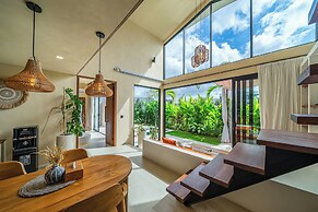 AYO Villa