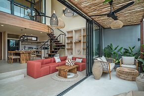 AYO Villa