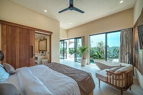 AYO Villa