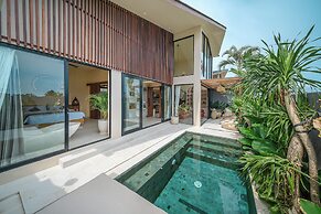 AYO Villa
