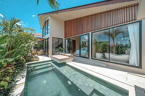 AYO Villa
