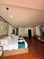 Vangvieng Night Market Resort