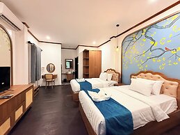 Vangvieng Night Market Resort