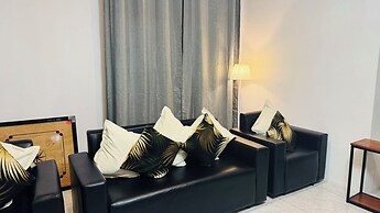 Peaceful Nadi Base Retreat