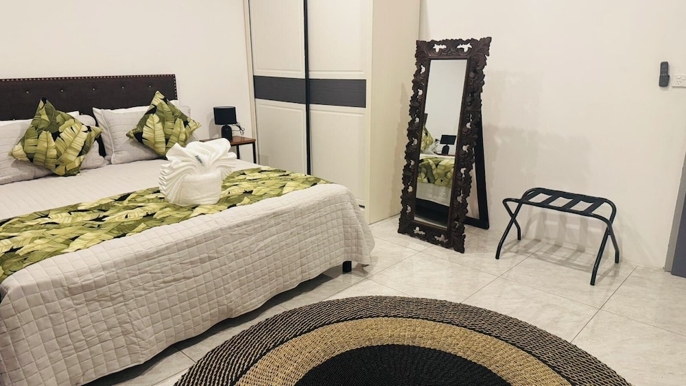 Peaceful Nadi Base Retreat