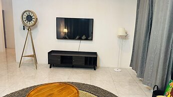 Peaceful Nadi Base Retreat