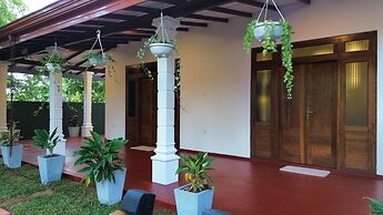 Sigiri Serenity Hostel