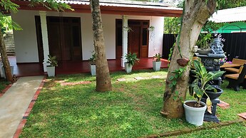 Sigiri Serenity Hostel