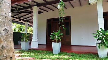 Sigiri Serenity Hostel
