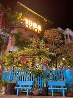 1984 Hotel Kien Giang