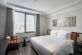 Iconique Hotel Nha Trang