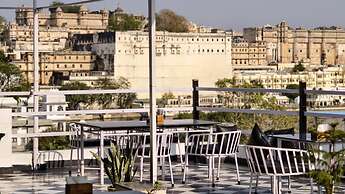 Hotel Lake Star Bistro