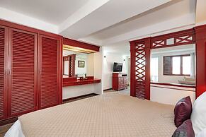 The Taksim Royal Beachfront Resort