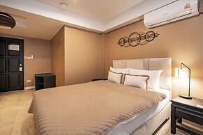 The Taksim Royal Beachfront Resort