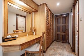 The Taksim Royal Beachfront Resort