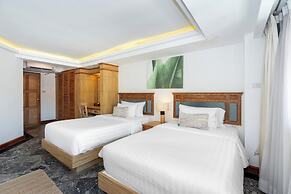 The Taksim Royal Beachfront Resort