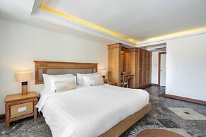 The Taksim Royal Beachfront Resort