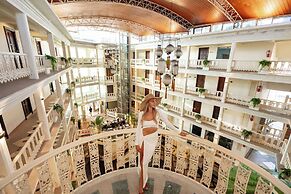 The Taksim Royal Beachfront Resort