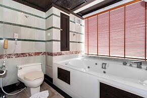 The Taksim Royal Beachfront Resort
